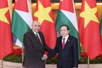 Chủ tịch Hạ viện Jordan Mazen Turki Al-Kadi thăm chính thức Việt Nam từ ngày 2 - 5/2 theo lời mời của Chủ tịch Quốc hội Trần Thanh Mẫn.