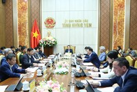 Ủy viên Trung ương Đảng, Phó Bí thư Tỉnh ủy, Chủ tịch UBND tỉnh Hưng Yên Phạm Quang Ngọc chủ trì phiên họp.