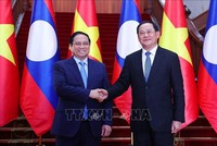 Thủ tướng Phạm Minh Chính gặp Thủ tướng Lào