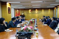 Quang cảnh buổi làm việc