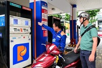 Từ 23h45' ngày 10/3, Liên Bộ trích lập và chi sử dụng Quỹ Bình ổn giá xăng dầu đối với các mặt hàng xăng dầu.