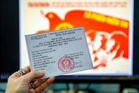 Việc chuẩn bị đầy đủ giấy tờ khi đi bầu cử, đặc biệt là thẻ cử tri, sẽ giúp quá trình bỏ phiếu diễn ra thuận lợi, đồng thời bảo đảm tính minh bạch và chính xác của cuộc bầu cử.