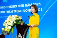 Bà Hàn Thị Khánh Vinh - Chủ tịch HĐQT CPC1 báo cáo tại Đại hội