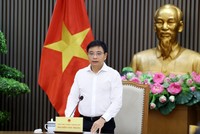 Phó Thủ tướng Nguyễn Văn Thắng chủ trì cuộc họp về phương án chấm điểm KPI các bộ, ngành, địa phương về thực hiện giải ngân vốn đầu tư công - Ảnh: VGP.