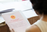 “Cán bộ dự án” Hà Nội chạy sổ đỏ chiếm đoạt gần 1 tỷ đồng lĩnh án 12 năm tù