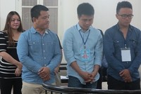 Các bị cáo tại phiên tòa sơ thẩm.