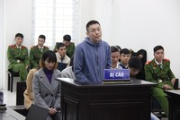 Xét xử các đối tượng tổ chức đường dây đưa người trốn sang Anh