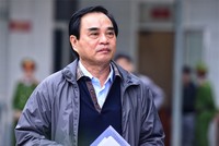 Bị cáo Văn Hữu Chiến. Ảnh: Vnexpress