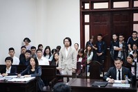 Đại diện các bên tại tòa. Ảnh Báo Giao thông