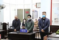 Các bị cáo tại tòa.