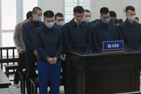 Các bị cáo tại tòa.