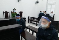 Các bị cáo tại tòa.