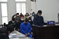 Các bị cáo tại tòa.