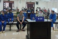 Các bị cáo tại tòa.