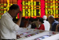 Thị trường chứng khoán tăng mạnh là con dao 2 lưỡi với Trung Quốc