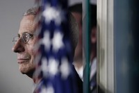 Chuyên gia về đại dịch của Mỹ: Có vắc xin và chứng minh rằng vắc xin an toàn, hiệu quả là hai điều khác nhau