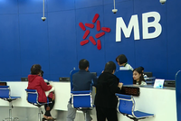 Tổng công ty Trực thăng Việt Nam đăng ký mua vào 16,4 triệu cổ phiếu MBB