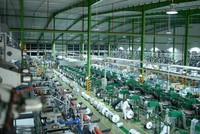 Một cổ đông cá nhân liên tục trading cổ phiếu Nhựa Hà Nội (NHH)