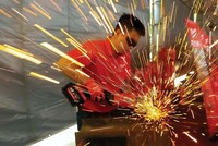 Sản xuất Châu Á tăng tốc khi Trung Quốc bắt đầu quay lại mức trung bình