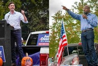 Ứng viên đảng Dân chủ Jon Ossoff và Raphael Warnock trong cuộc bầu cử Thượng viện ở Georgia. Ảnh: AFP