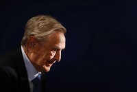 George Soros đã mua cổ phiếu liên quan đến vụ sụp đổ của Archegos