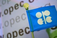 OPEC+ quyết định tiếp tục tăng sản lượng dầu theo kế hoạch