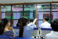 Chứng khoán APEC (APS): Cổ đông lớn giao dịch tháng 3 nhưng tới tháng 12/2021 mới công bố