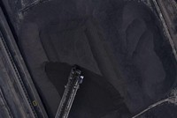 Trung Quốc cắt giảm thuế nhập khẩu than về 0 để tăng nguồn cung