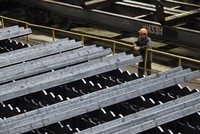 Nền kinh tế toàn cầu chậm lại tiếp tục gây áp lực suy giảm đối với giá hàng hóa