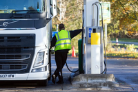 Các tổ chức có sự khác biệt trong dự báo nhu cầu dầu mỏ