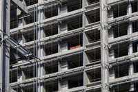 Nhu cầu sụt giảm sẽ là thách thức đối với các công ty bất động sản Trung Quốc