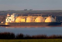 Mỹ và Anh cam kết duy trì thương mại LNG ở mức cao