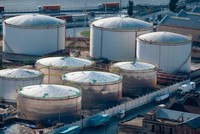 Giá khí đốt tự nhiên châu Âu giảm xuống mức thấp nhất trong 18 tháng