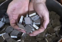 Trung Quốc chuẩn bị thắt chặt nguồn cung coban khi giá chạm mức thấp nhất trong 32 tháng