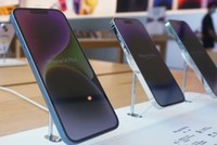 Thị trường điện thoại thông minh đang có năm tồi tệ nhất trong 1 thập kỷ