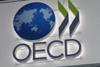 OECD: Các ngân hàng trung ương phải giữ lãi suất cao cho đến khi lạm phát được kiểm soát