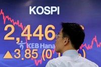 Cơ quan quản lý Hàn Quốc cam kết sẽ kiềm chế cơn sốt đầu cơ "cổ phiếu theo chủ đề"