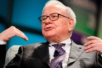 Berkshire Hathaway của Warren Buffett tăng lượng tiền mặt nắm giữ lên mức kỷ lục mới