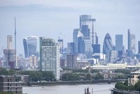 Kinh tế Anh rơi vào suy thoái kỹ thuật vào cuối năm 2023