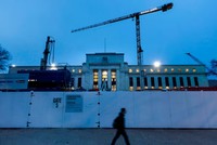 Thị trường kỳ vọng sức mạnh của nền kinh tế Mỹ sẽ hạn chế quy mô cắt giảm lãi suất của Fed