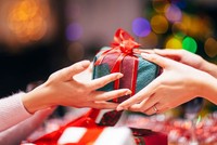 Độc lạ nhiều cách doanh nghiệp niêm yết hút nhà đầu tư tham dự Đại hội đồng cổ đông năm 2024