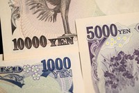 Sự mong manh của đồng yên làm dấy lên mối lo ngại về một cuộc chiến tiền tệ mới ở châu Á