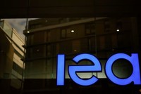 IEA hạ dự báo tăng trưởng nhu cầu dầu năm 2024