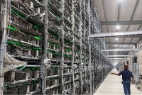 Các công ty khai thác Bitcoin theo đuổi sự bùng nổ AI thông qua hoạt động M&A
