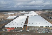 Huyndai Motor và Kia đẩy mạnh phát triển xe hybrid sau sự trở lại tiềm năng của cựu Tổng thống Trump