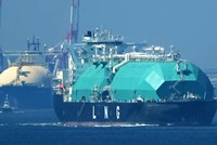 Nhập khẩu LNG của Ấn Độ và Đông Nam Á gia tăng khi nhu cầu của châu Âu sụt giảm