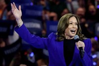 Ngành công nghiệp tiền điện tử đẩy mạnh đóng góp trong cuộc bầu cử Mỹ năm 2024