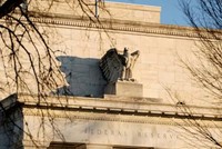 Các ngân hàng trung ương toàn cầu đã đẩy mạnh cắt giảm lãi suất trong tháng 12