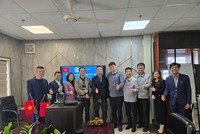 Lãnh đạo Tập đoàn 911 và Tập đoàn Lovol chụp hình tại buổi gặp gỡ ngày 10/2/2025