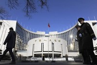 Trung Quốc tuyên bố sẽ trả đũa khi cần thiết sau khi Tổng thống Trump đe dọa tăng thuế quan thêm 10%